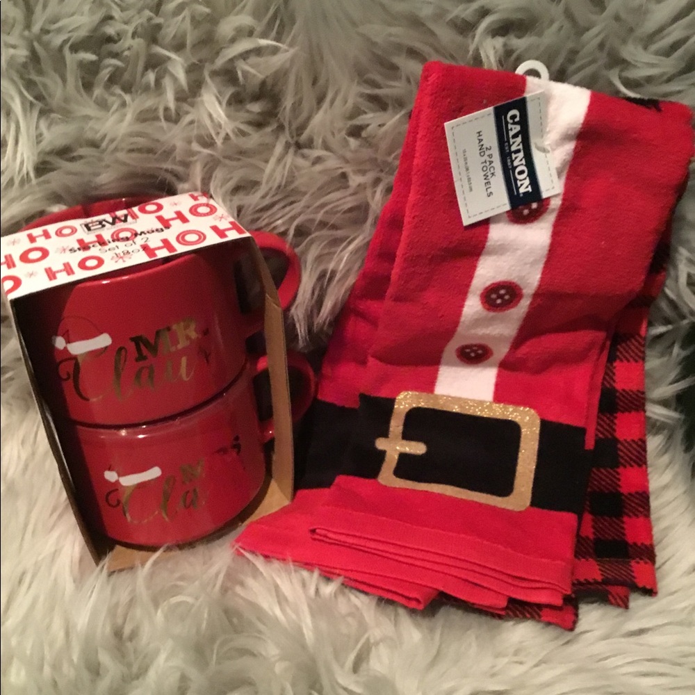 Soup & Hand towels Mr & Mrs Claus 🎄